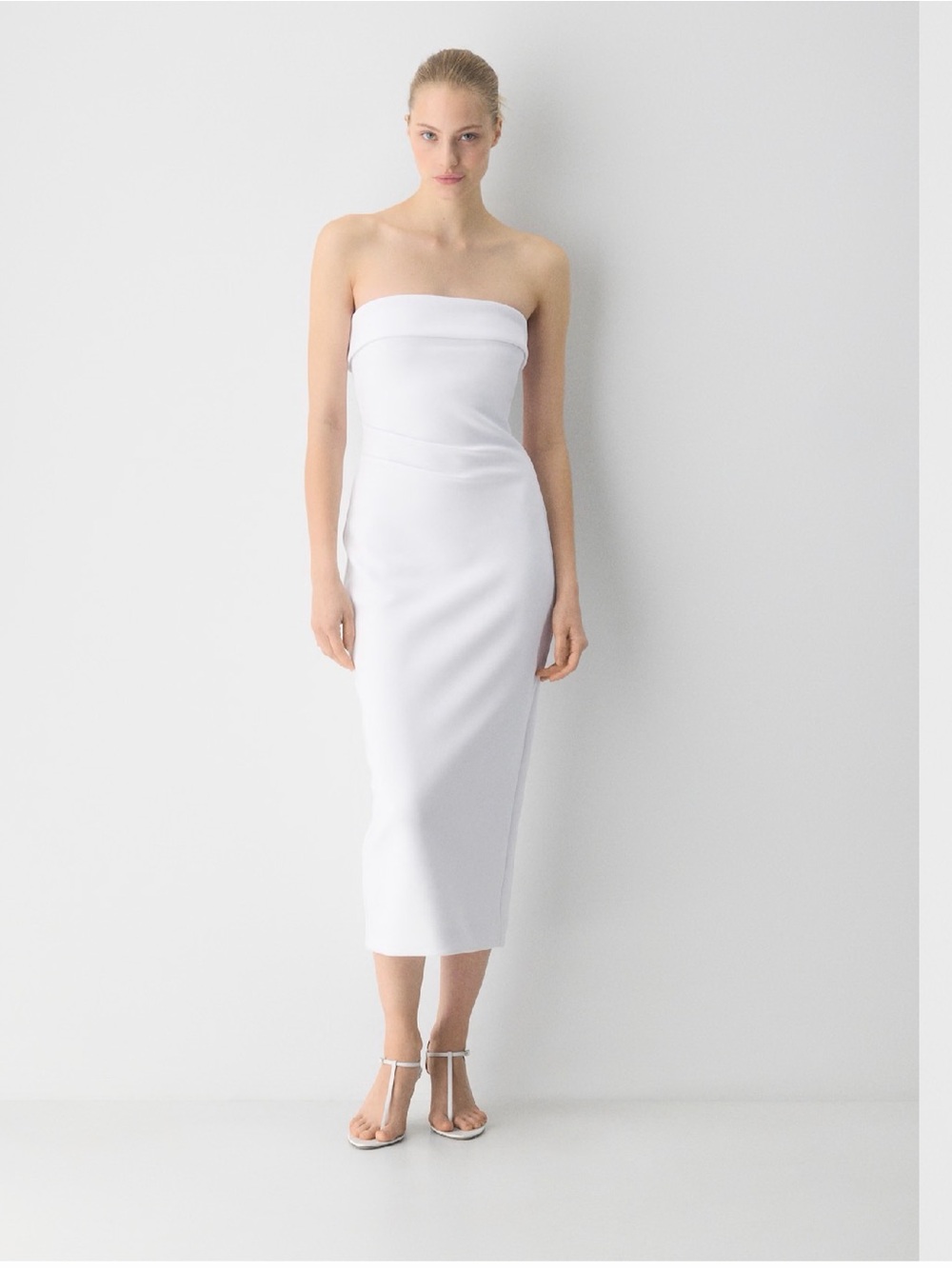 Aritzia Strapless White Midi Dress - Sleek Tube Silhouette